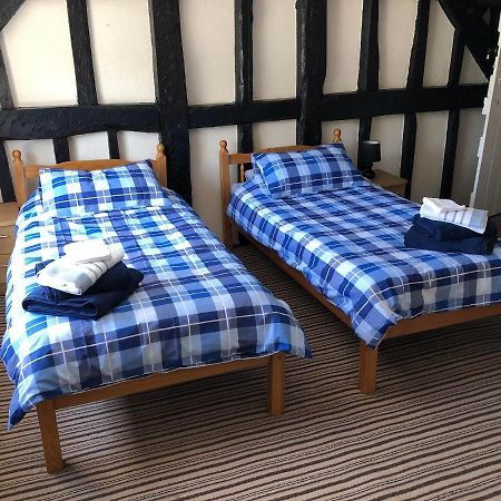 The Crown Inn & B&B Newcastle  ภายนอก รูปภาพ