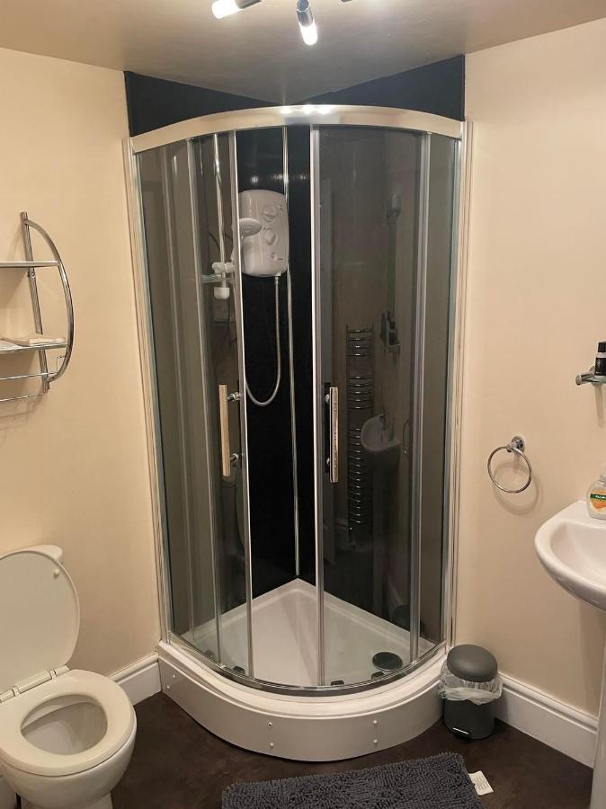 The Crown Inn & B&B Newcastle  ภายนอก รูปภาพ